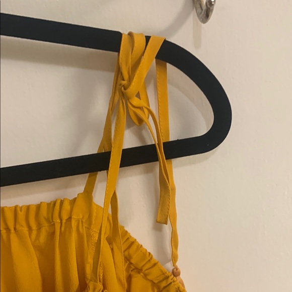 Madewell Yellow off the shoulder top with ties 100% silk in size M - Picture 3 of 8